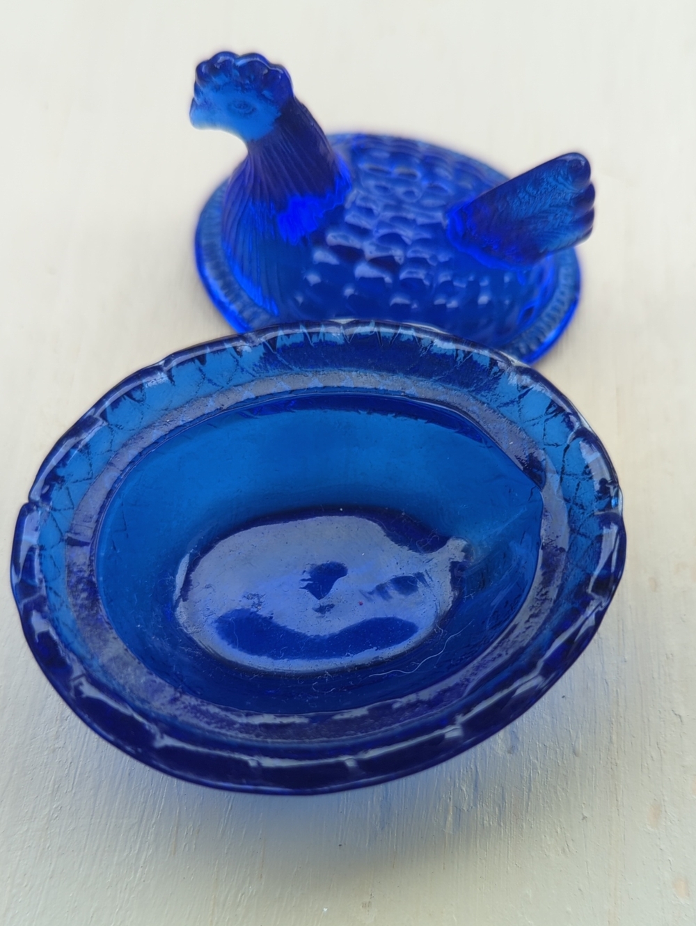 Vintage Cobalt Blue Hen - Picture 4 of 10